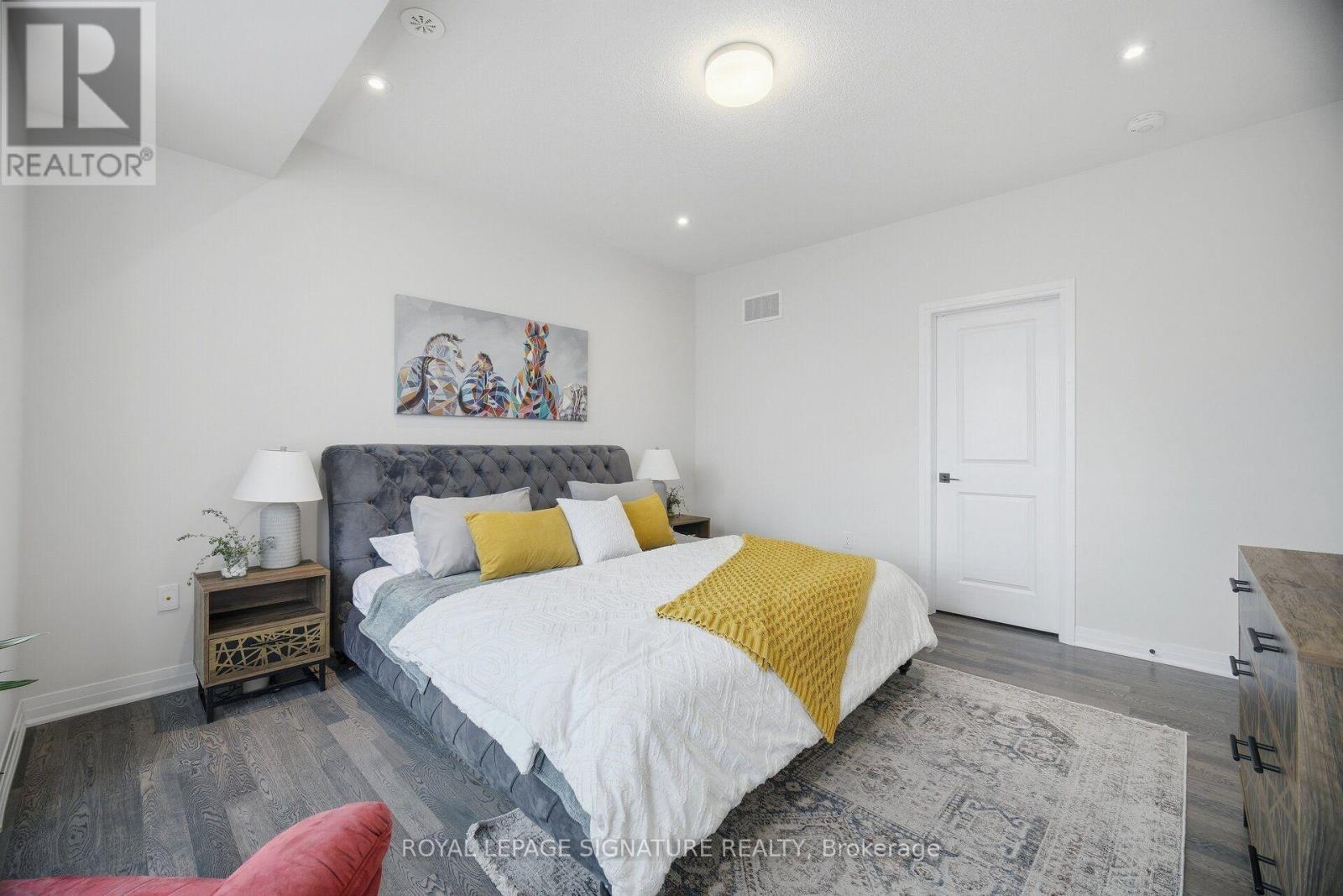 94 Settlers Road E, Oakville, Ontario  L6H 7W5 - Photo 21 - W13840224