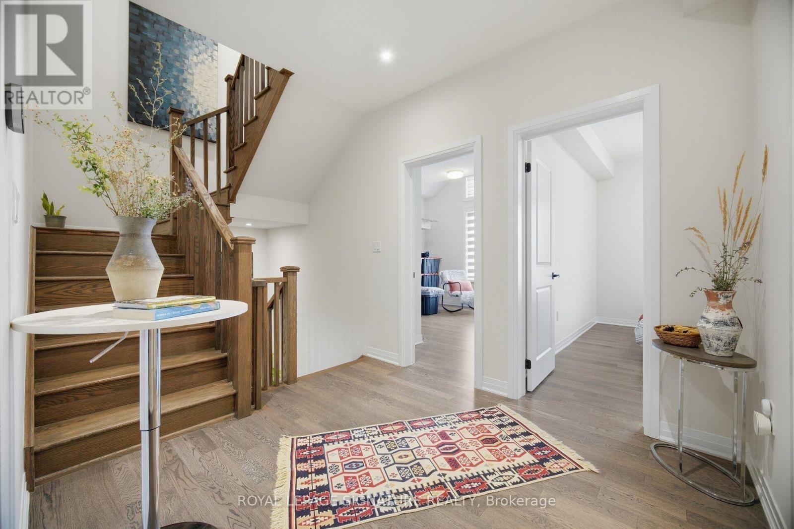 94 Settlers Road E, Oakville, Ontario  L6H 7W5 - Photo 24 - W13840224