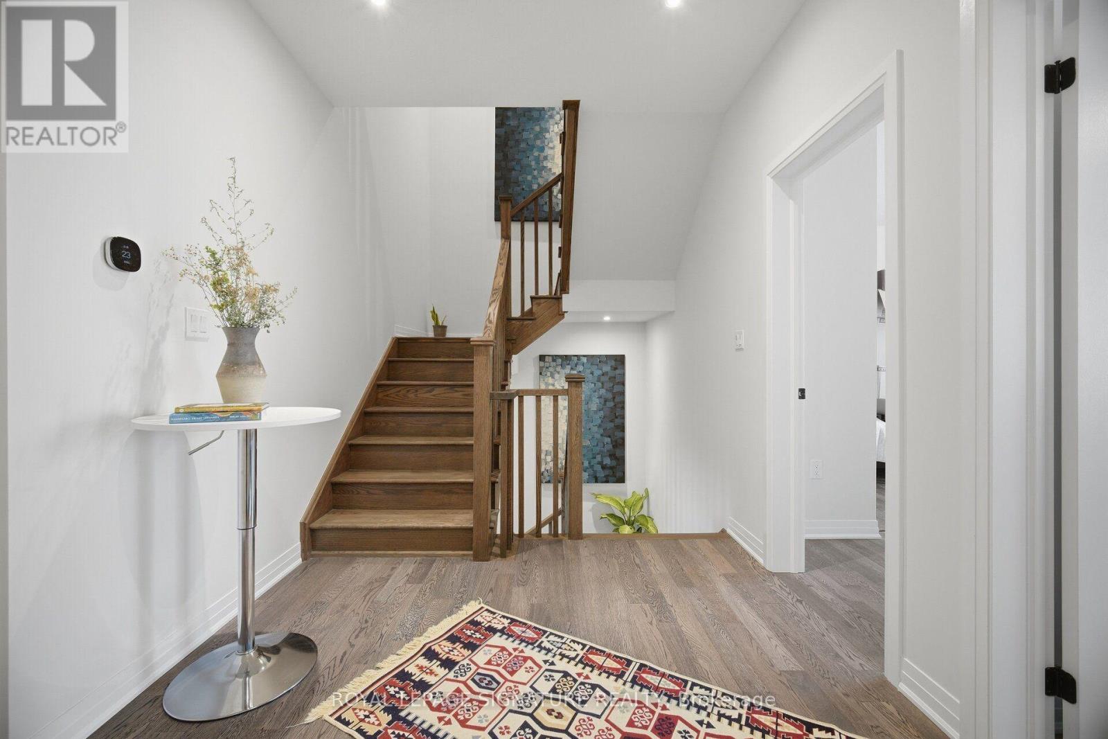 94 Settlers Road E, Oakville, Ontario  L6H 7W5 - Photo 32 - W13840224