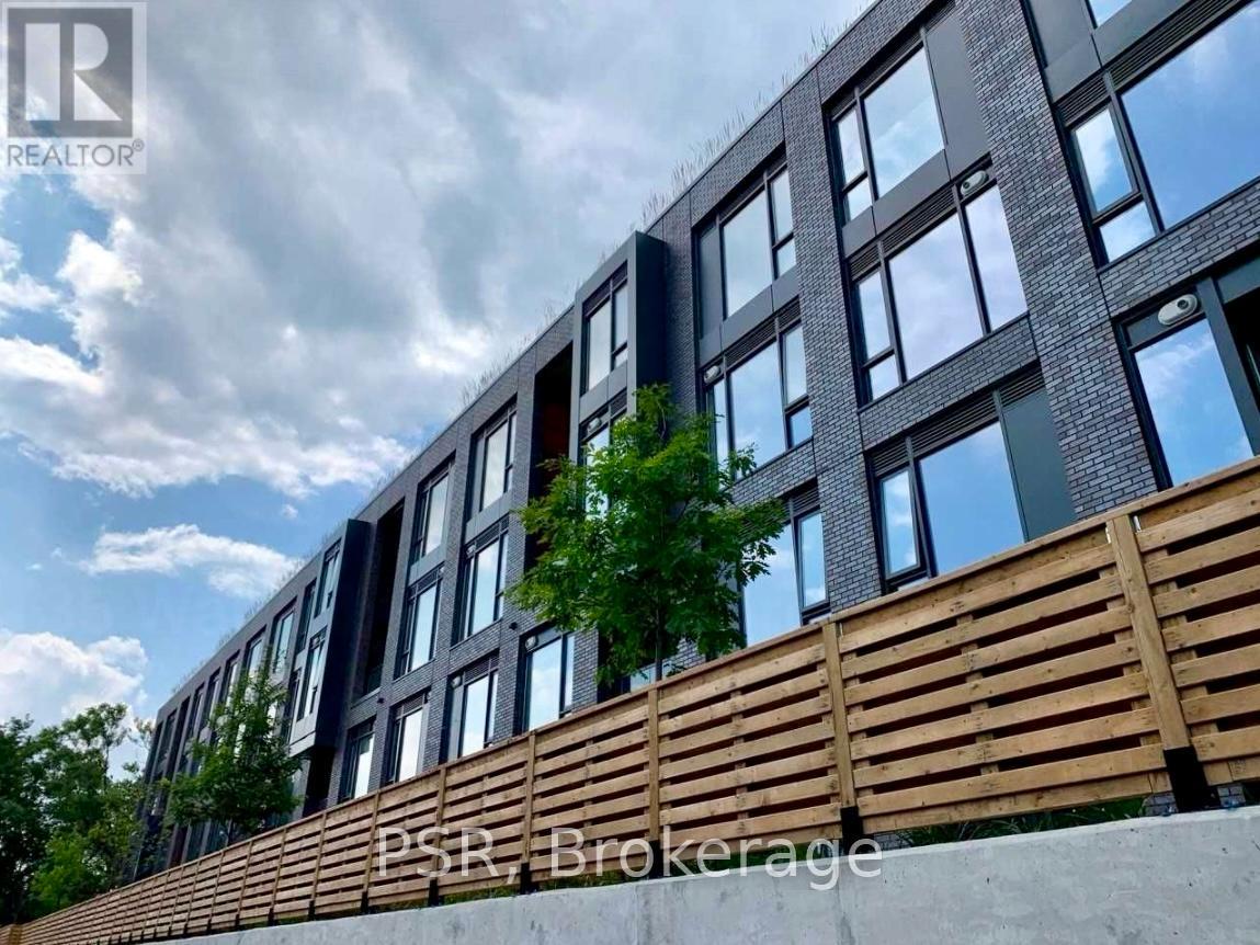 205 - 35 Wabash Avenue, Toronto, Ontario  M6R 0A9 - Photo 2 - W13840230