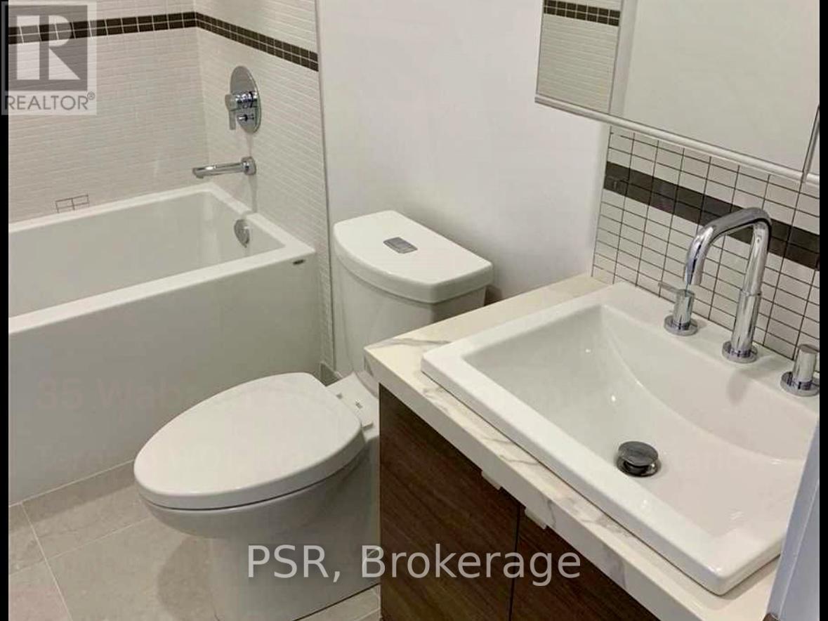 205 - 35 Wabash Avenue, Toronto, Ontario  M6R 0A9 - Photo 7 - W13840230