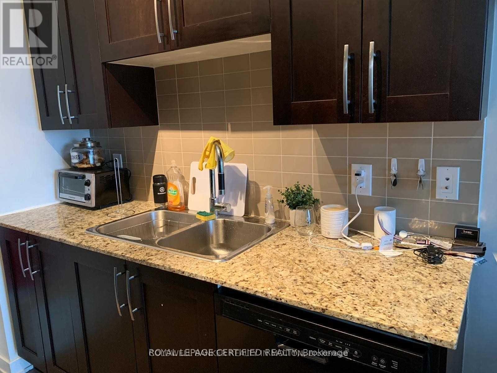 3506 - 4070 Confederation Parkway, Mississauga, Ontario  L5B 0E9 - Photo 5 - W13840318
