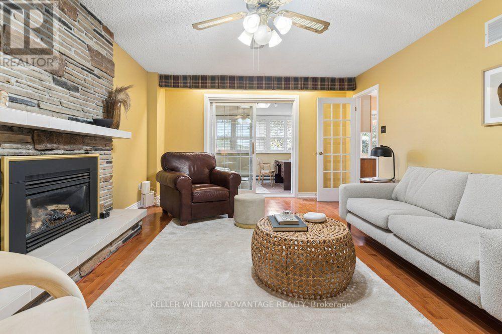 2192 Castlestone Court, Mississauga, Ontario  L5B 1Y1 - Photo 8 - W13840370