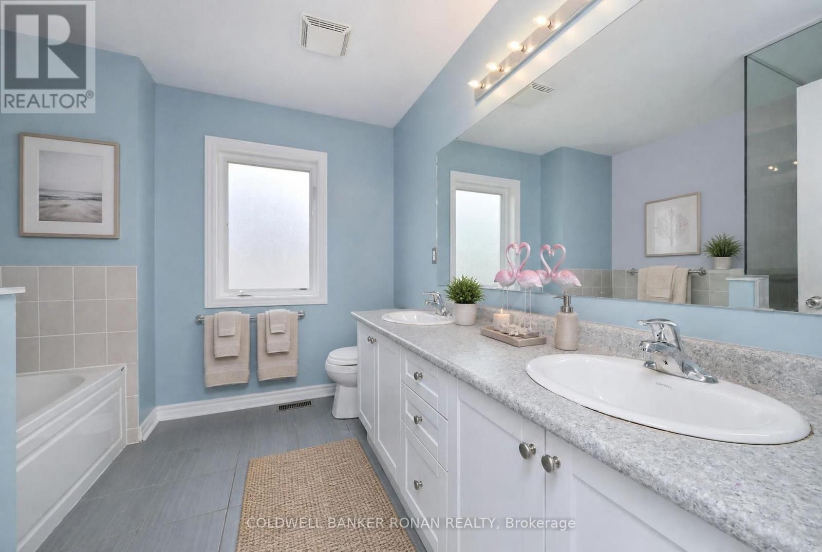 2375 Glenwood School Drive, Burlington, Ontario  L7R 3R9 - Photo 16 - W13701822