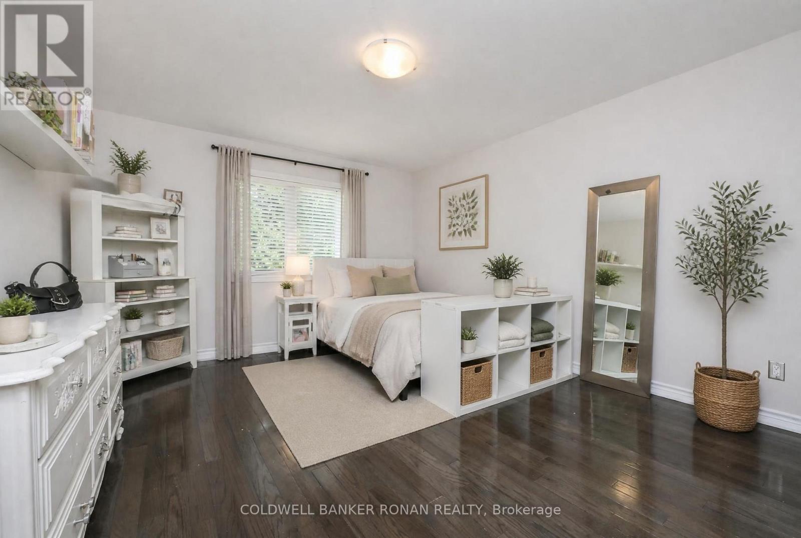 2375 Glenwood School Drive, Burlington, Ontario  L7R 3R9 - Photo 18 - W13701822