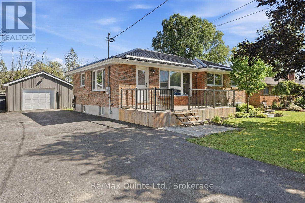 70 ASHLEY STREET, Belleville, Ontario