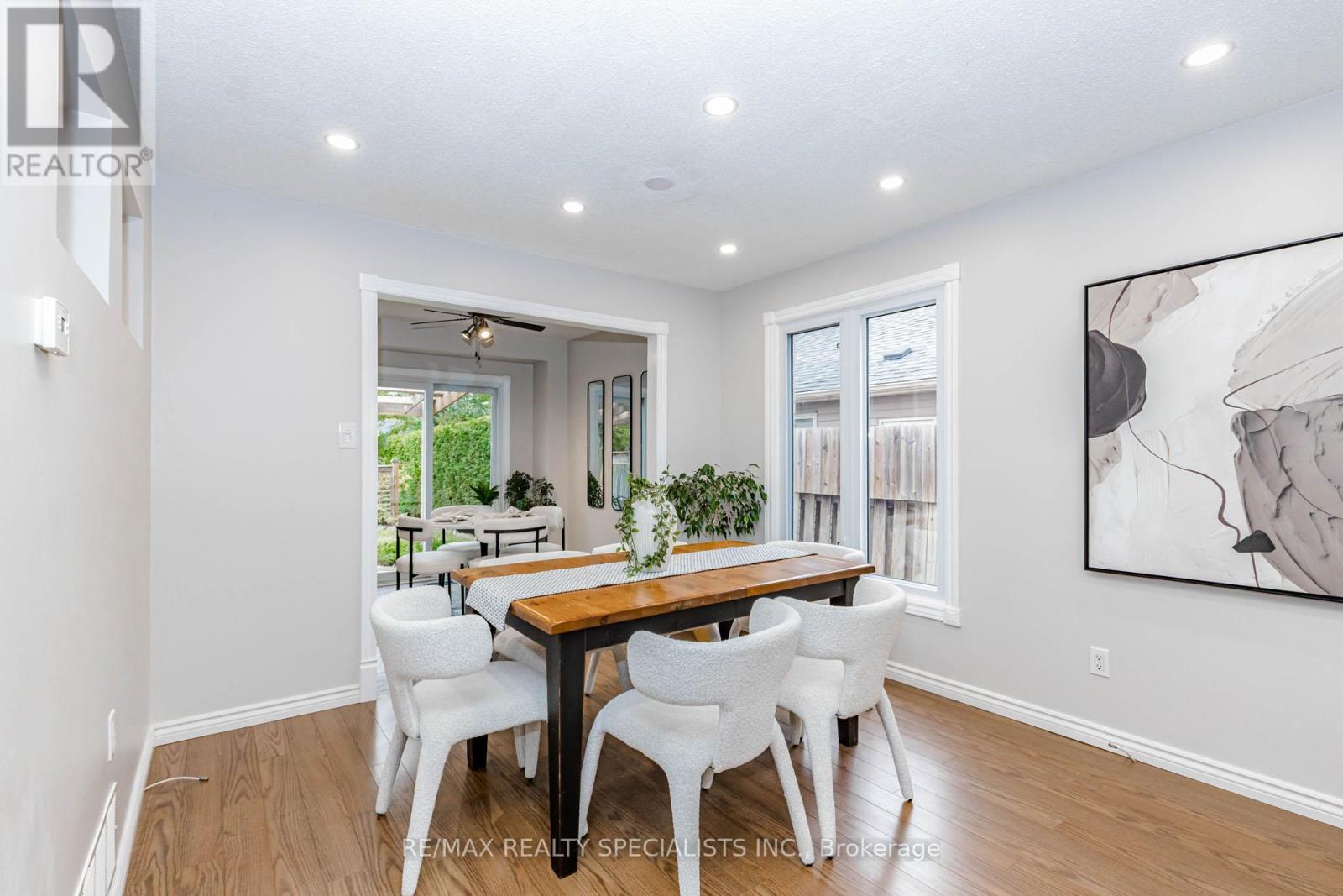 6317 Martel Court, Mississauga, Ontario  L5N 3H6 - Photo 10 - W13836250