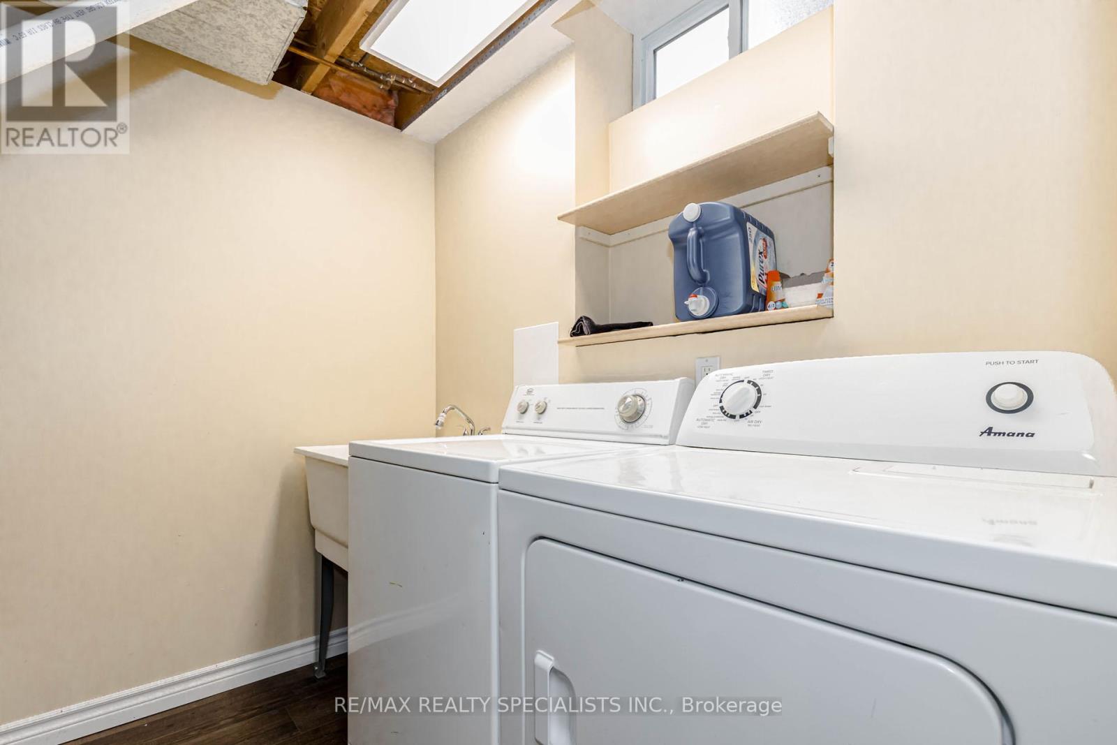 6317 Martel Court, Mississauga, Ontario  L5N 3H6 - Photo 43 - W13836250