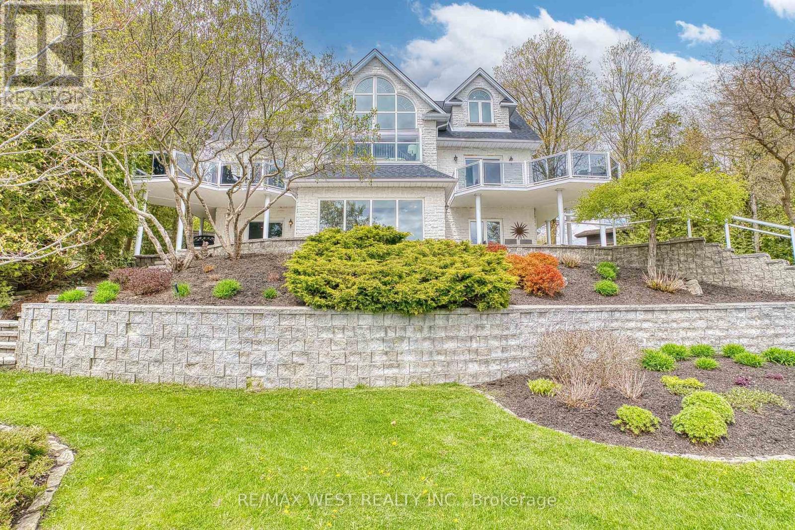 461 Lake Rosalind Rd 4, Brockton, Ontario  N4N 3B9 - Photo 3 - X13840174