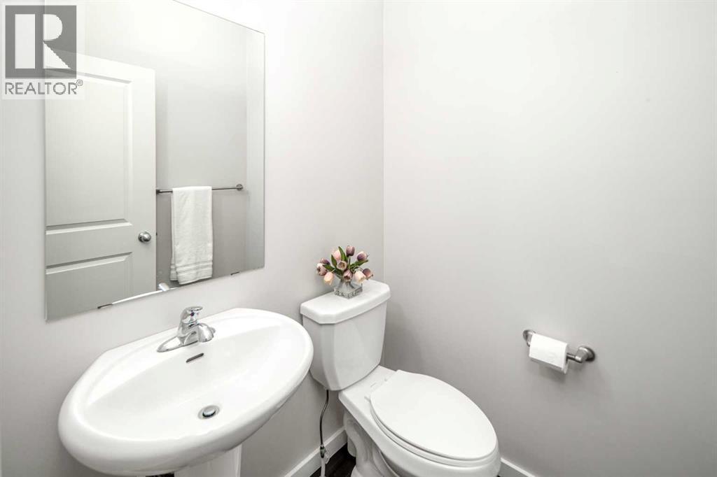 25 Marquis Place Se, Calgary, Alberta  T3M 2A5 - Photo 14 - A2348921