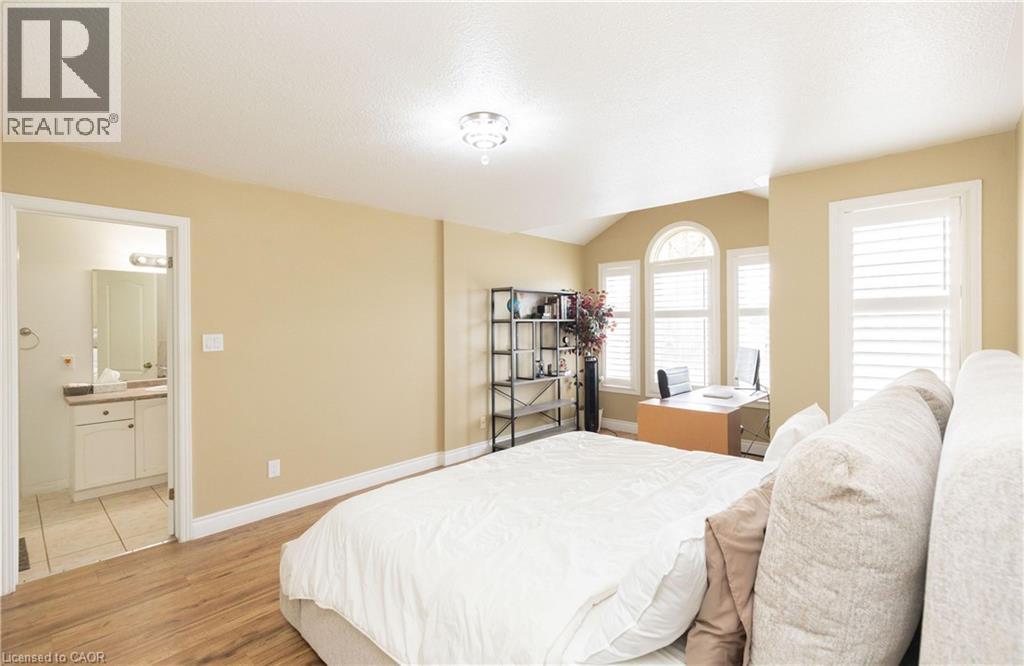 73 Appleblossom Drive, Hamilton, Ontario  L9C 7W3 - Photo 25 - 40867095