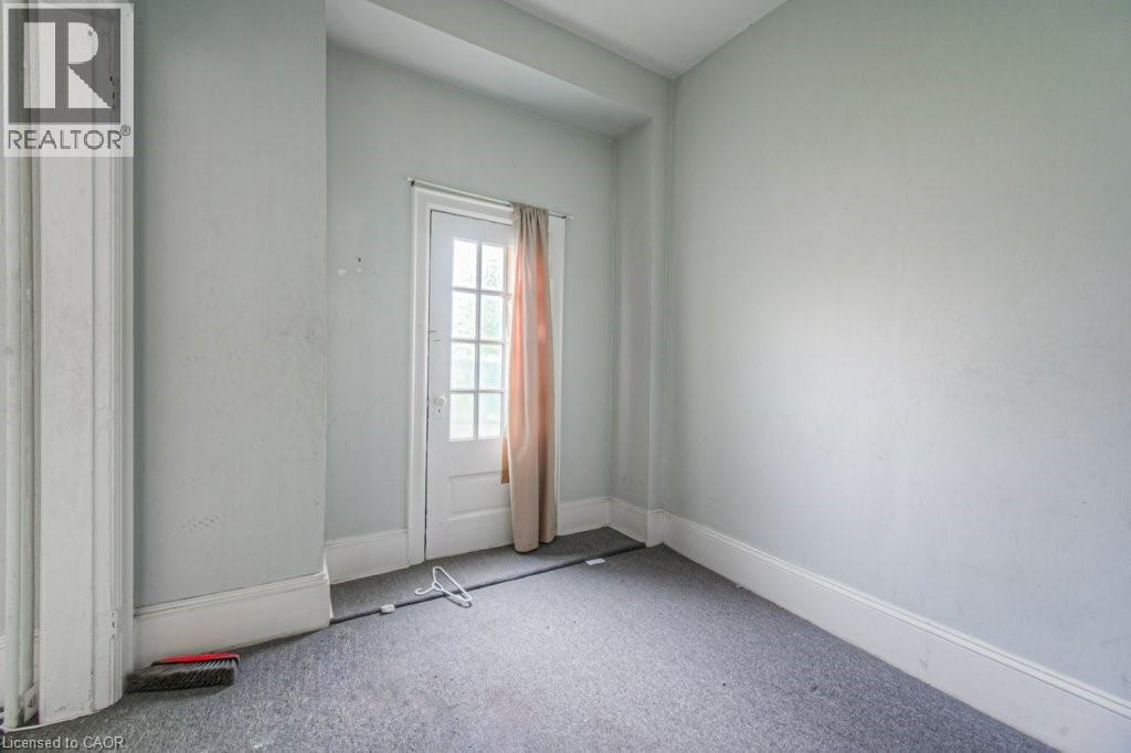 245 Ainslie Street S, Cambridge, Ontario  N1R 3L2 - Photo 14 - 40867484
