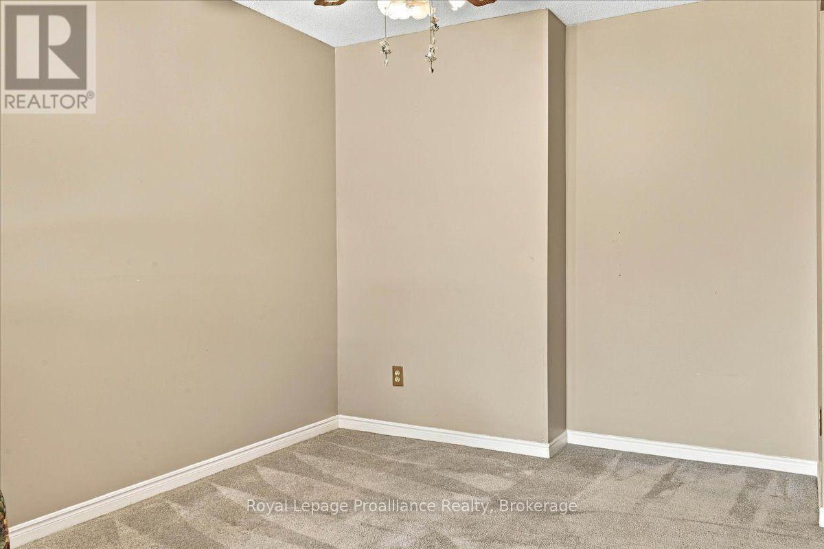 307b - 221 North Park Street, Belleville, Ontario K8P 5A6 - Photo 15 - X13840428