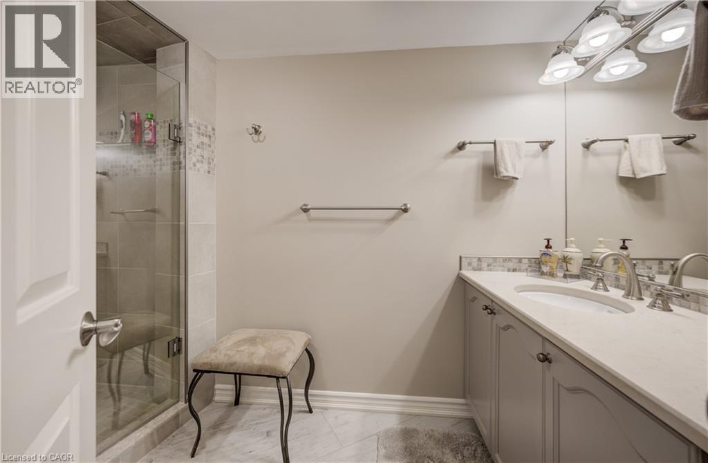 9 Pine Street Unit# 102, Grand Bend, Ontario  N0M 1T0 - Photo 27 - 40843943