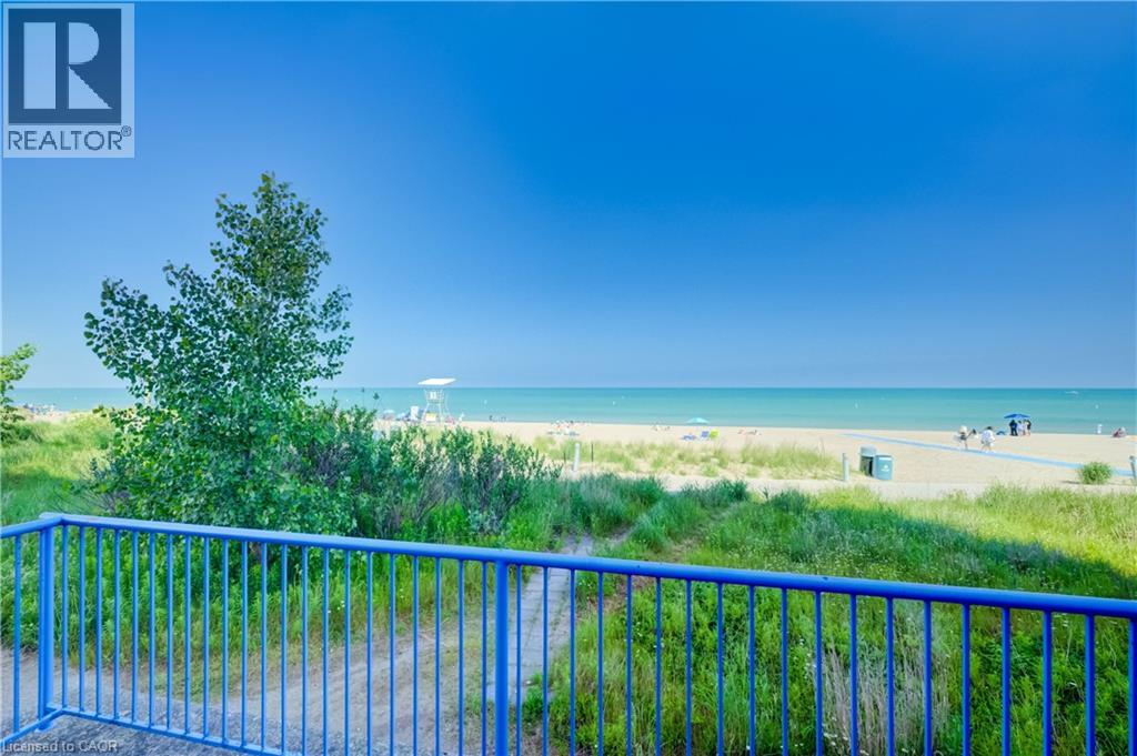 9 Pine Street Unit# 102, Grand Bend, Ontario  N0M 1T0 - Photo 7 - 40843943