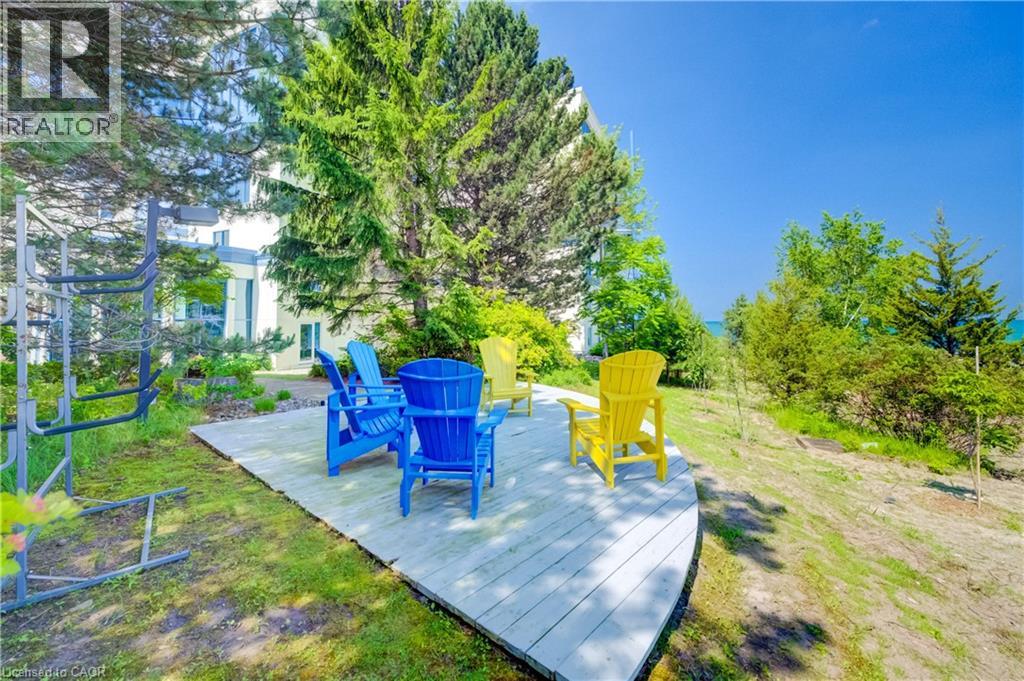 9 Pine Street Unit# 102, Grand Bend, Ontario  N0M 1T0 - Photo 8 - 40843943