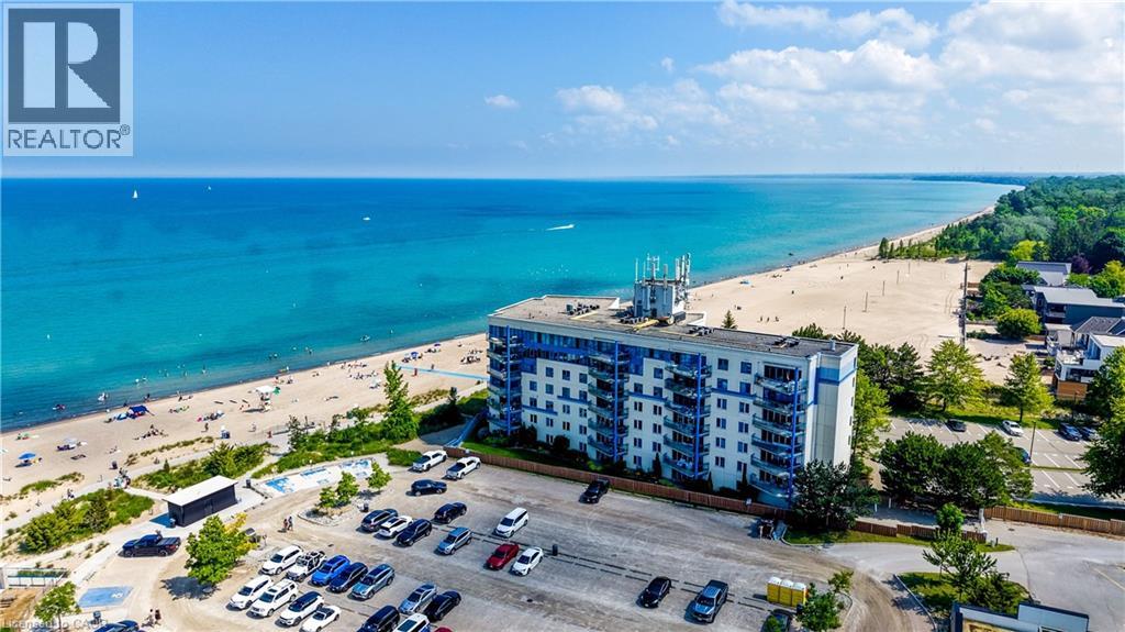9 Pine Street Unit# 102, Grand Bend, Ontario  N0M 1T0 - Photo 3 - 40843943