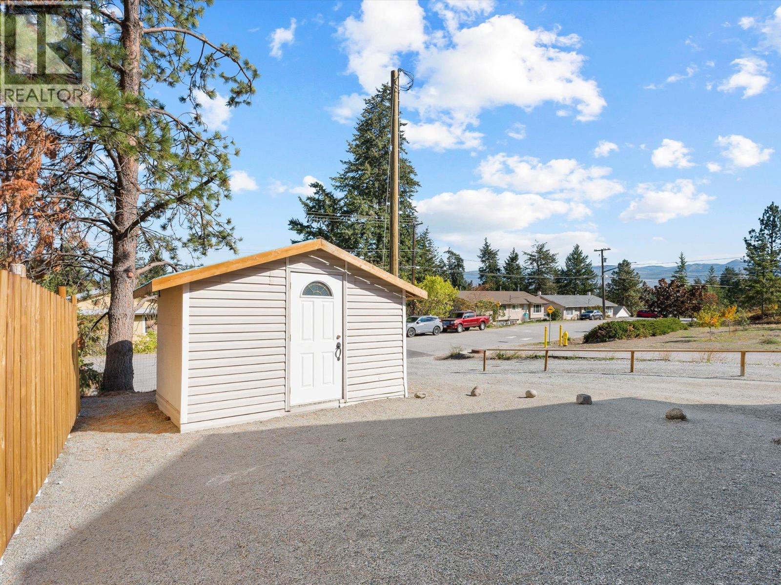 3368 Mciver Road, West Kelowna, British Columbia  V4T 1G7 - Photo 4 - 10401723