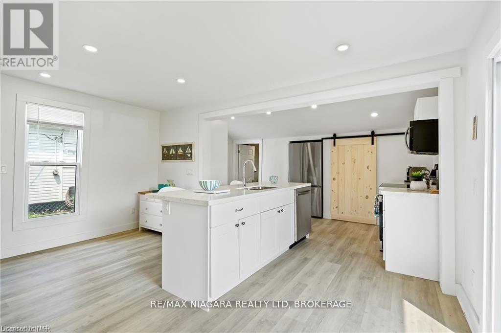 377 Cambridge Road W, Fort Erie, Ontario  L0S 1B0 - Photo 13 - X13840500