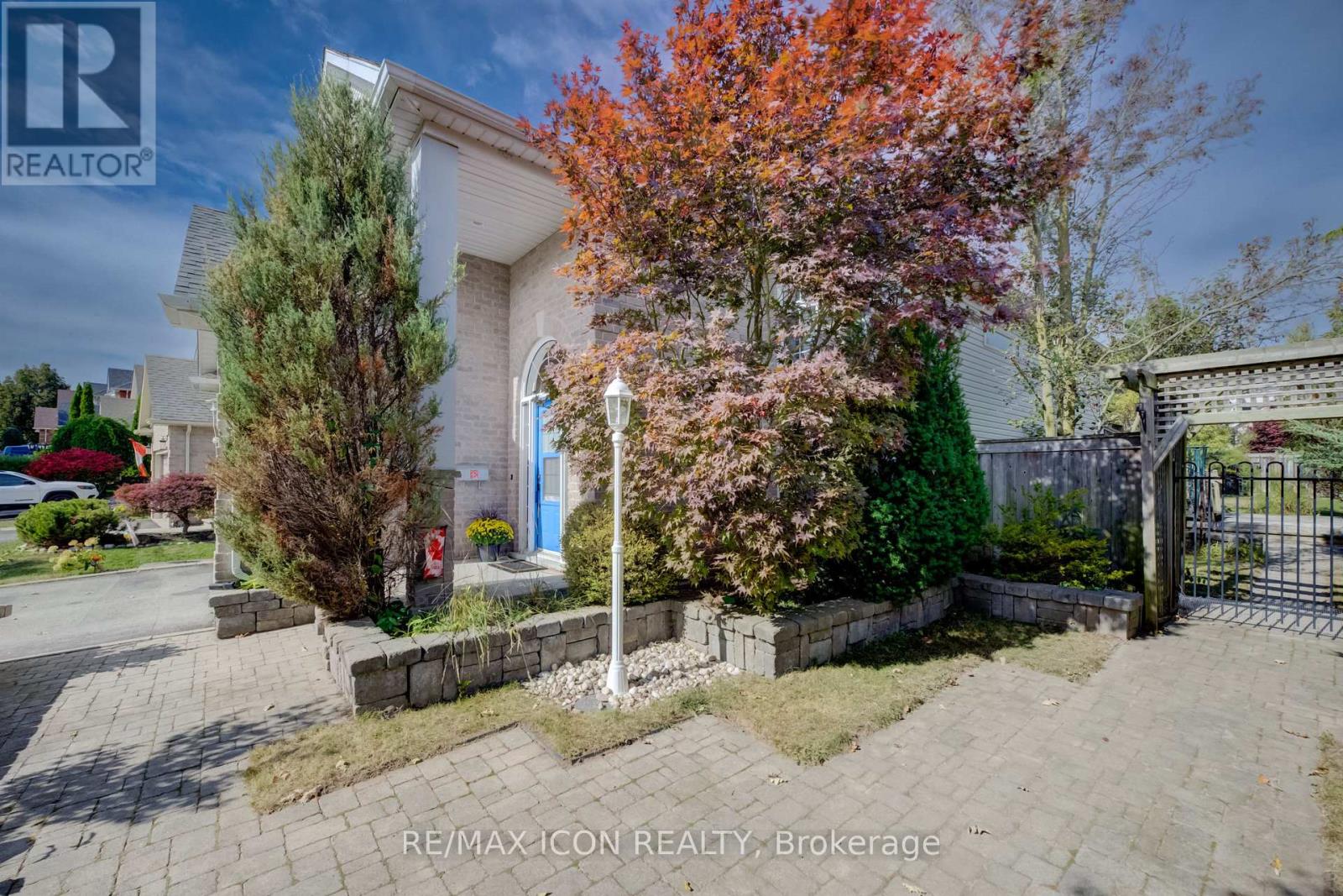 17 Kingsley Road, Halton Hills, Ontario  L7J 2Z5 - Photo 6 - W13839716
