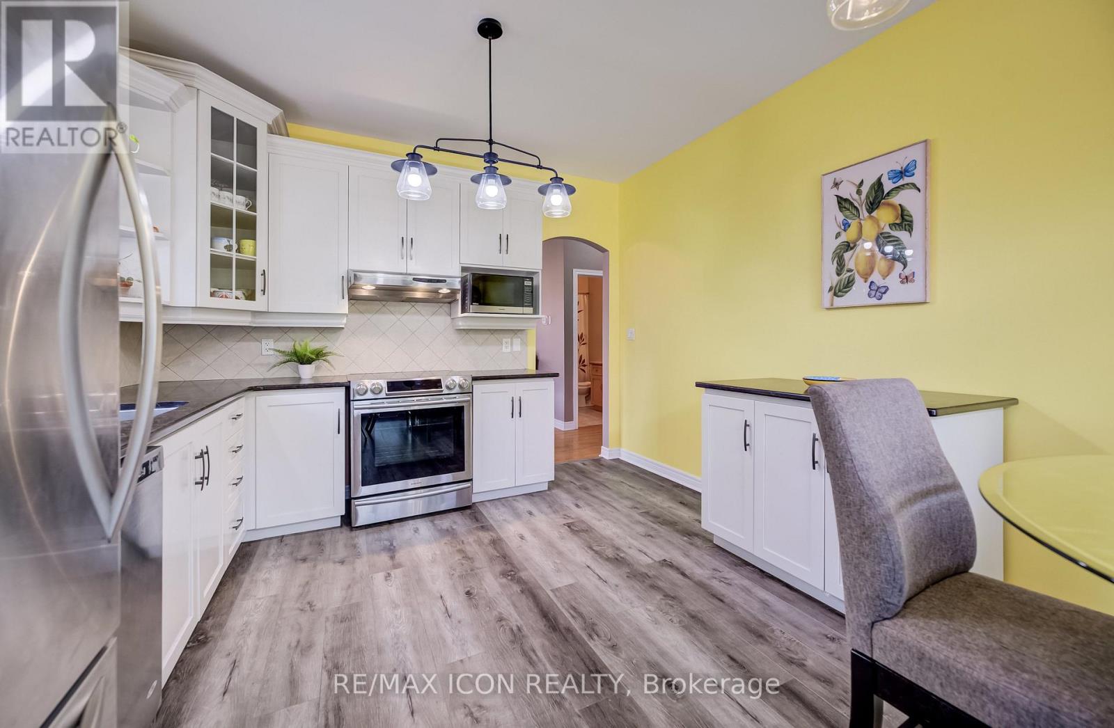 17 Kingsley Road, Halton Hills, Ontario  L7J 2Z5 - Photo 13 - W13839716