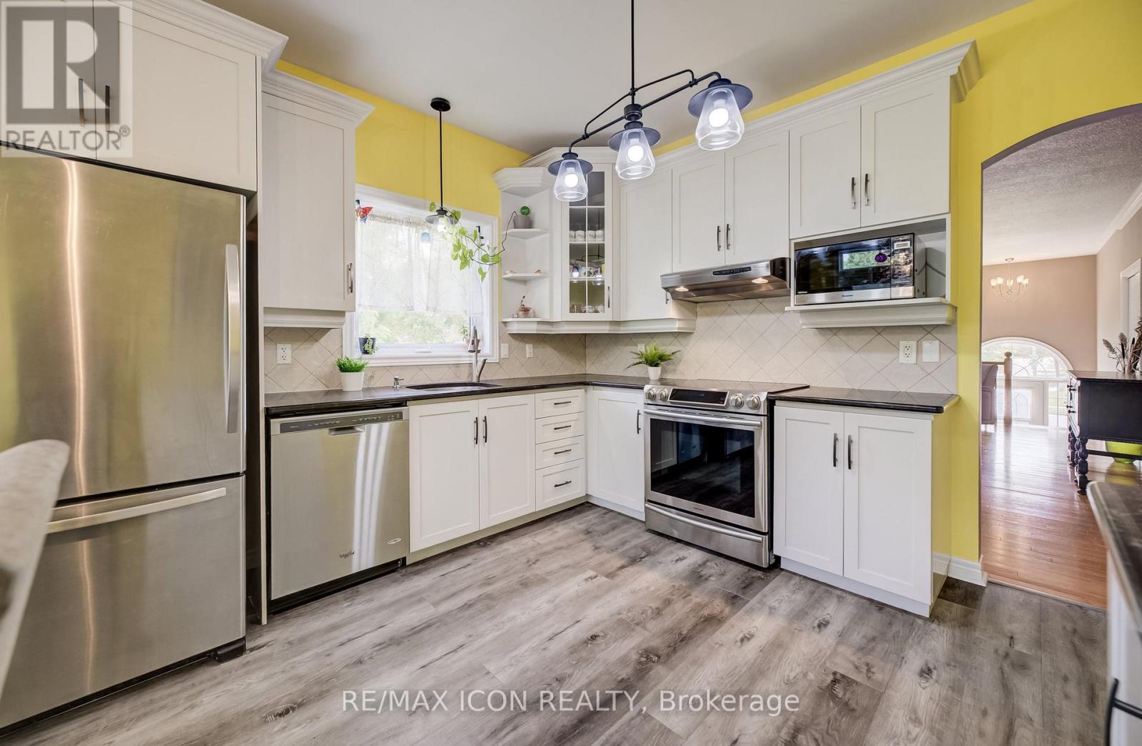 17 Kingsley Road, Halton Hills, Ontario  L7J 2Z5 - Photo 15 - W13839716