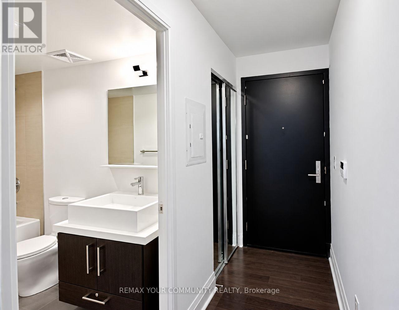 609 - 65 St Mary Street, Toronto, Ontario  M5S 0A6 - Photo 5 - C13840432