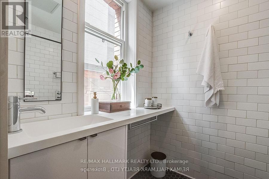 2b - 795 College Street, Toronto, Ontario  M6G 1C7 - Photo 13 - C13840434