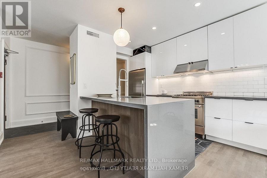 2b - 795 College Street, Toronto, Ontario  M6G 1C7 - Photo 4 - C13840434