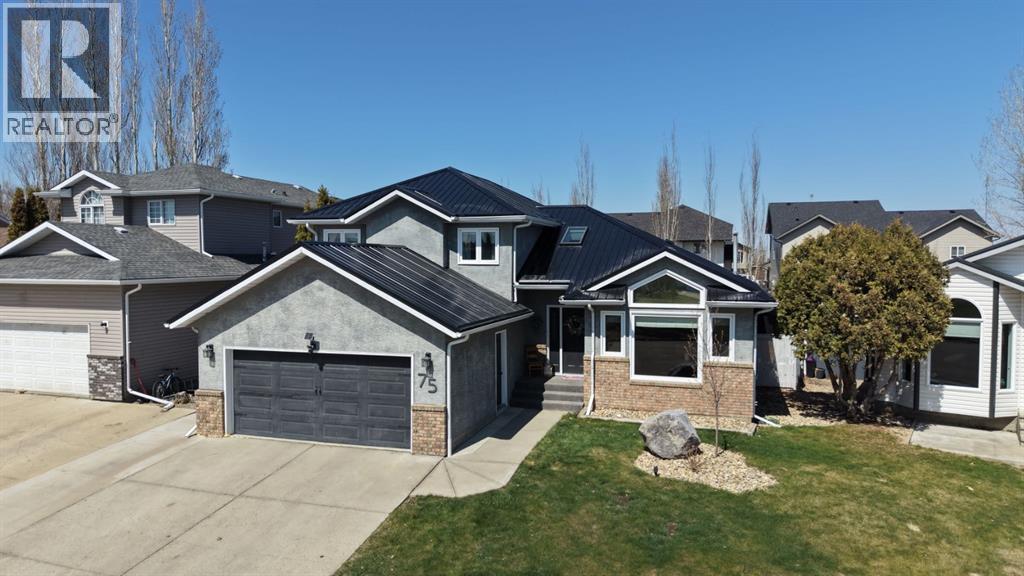 75 Parkland Close E