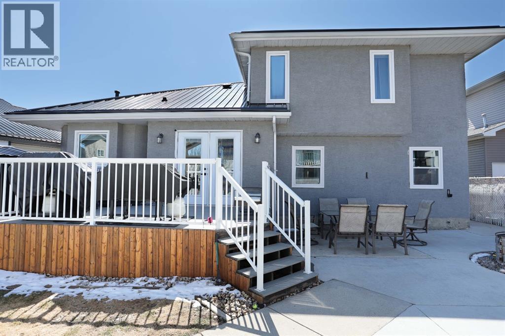 75 Parkland Close E