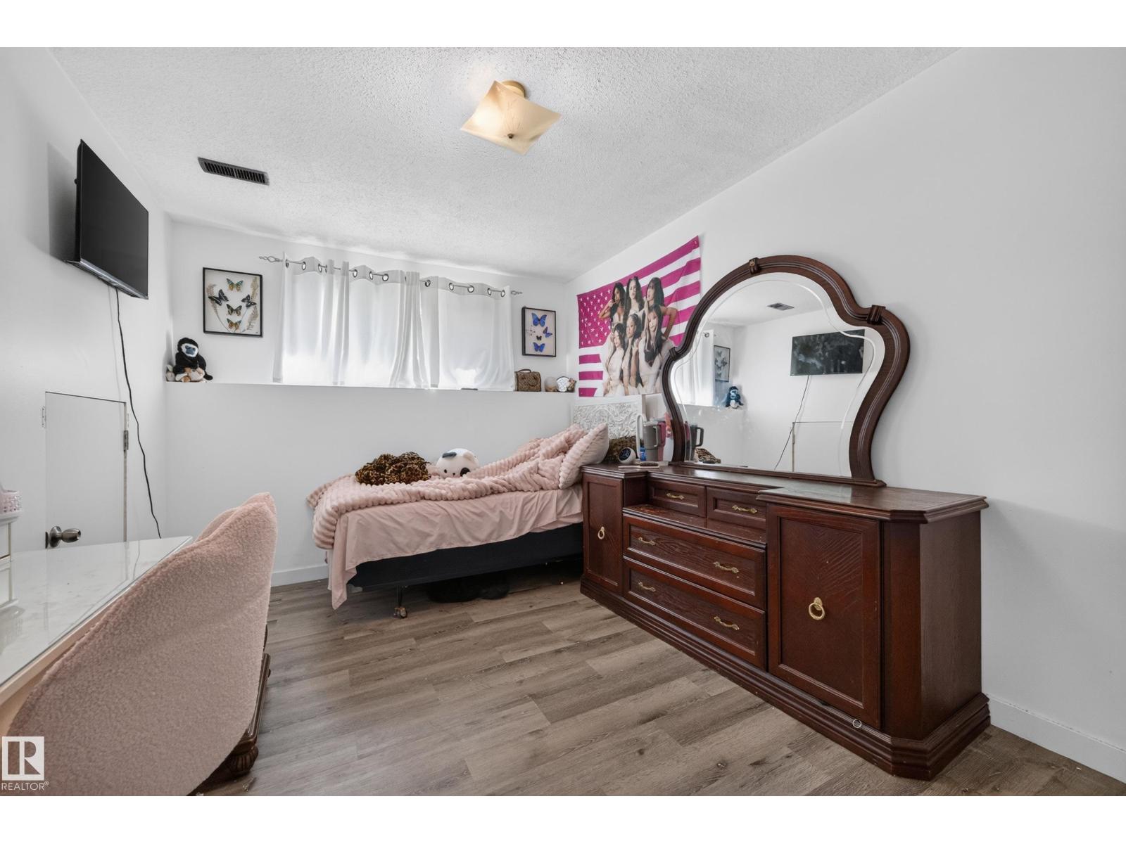 37 GRAHAM RD