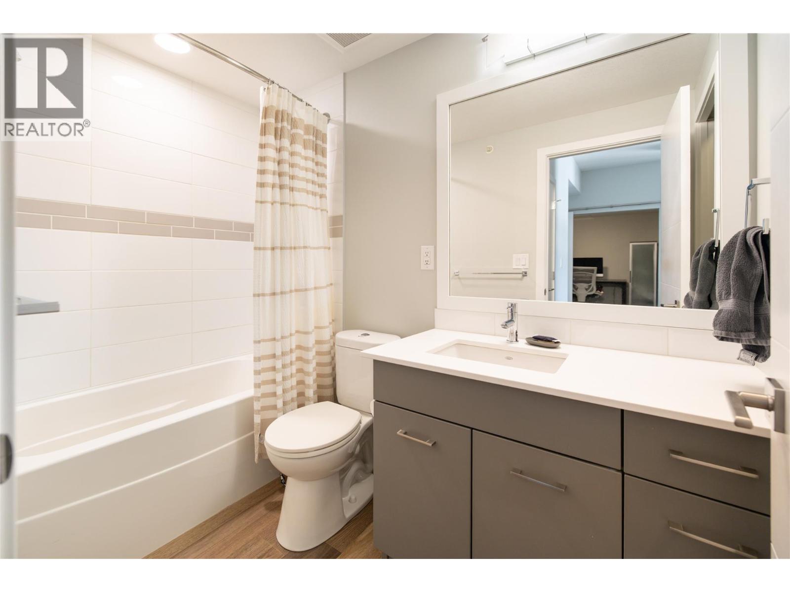 722 Valley Road Unit# 402