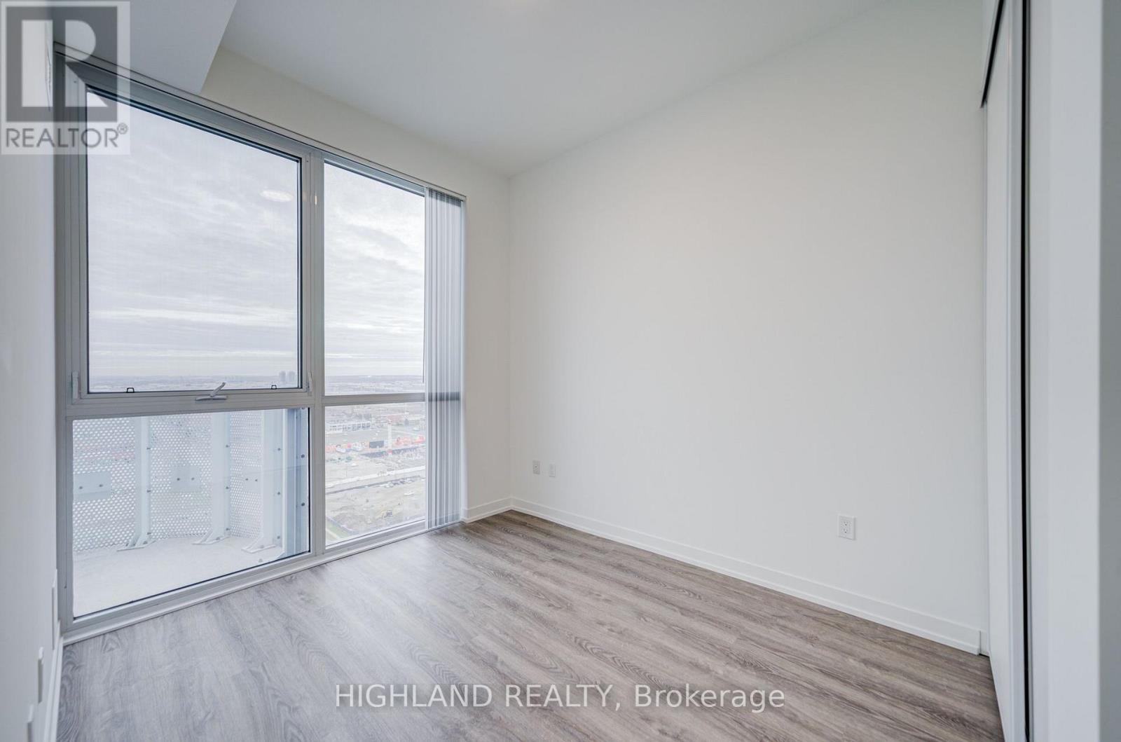 2705 - 8 Interchange Way, Vaughan, Ontario  L4K 0R2 - Photo 15 - N13840430