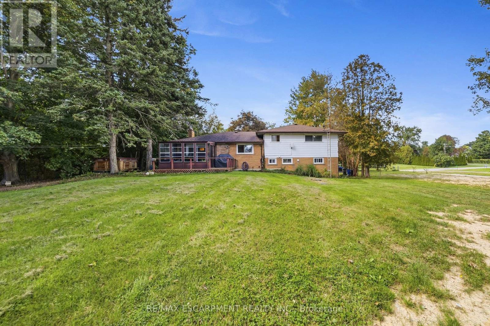 205 Sunnyridge Road, Hamilton, Ontario  L0R 1R0 - Photo 7 - X13788626