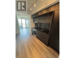 6803 - 448 BURNHAMTHORPE ROAD W, Mississauga, Ontario