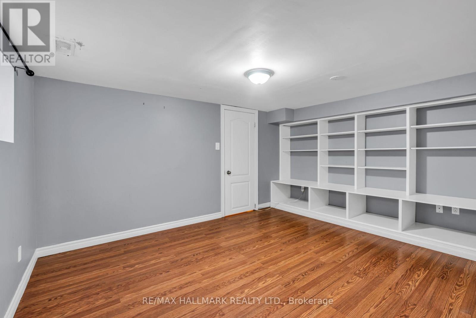 65 Kirknewton Road, Toronto, Ontario  M6E 3X9 - Photo 23 - W13840476