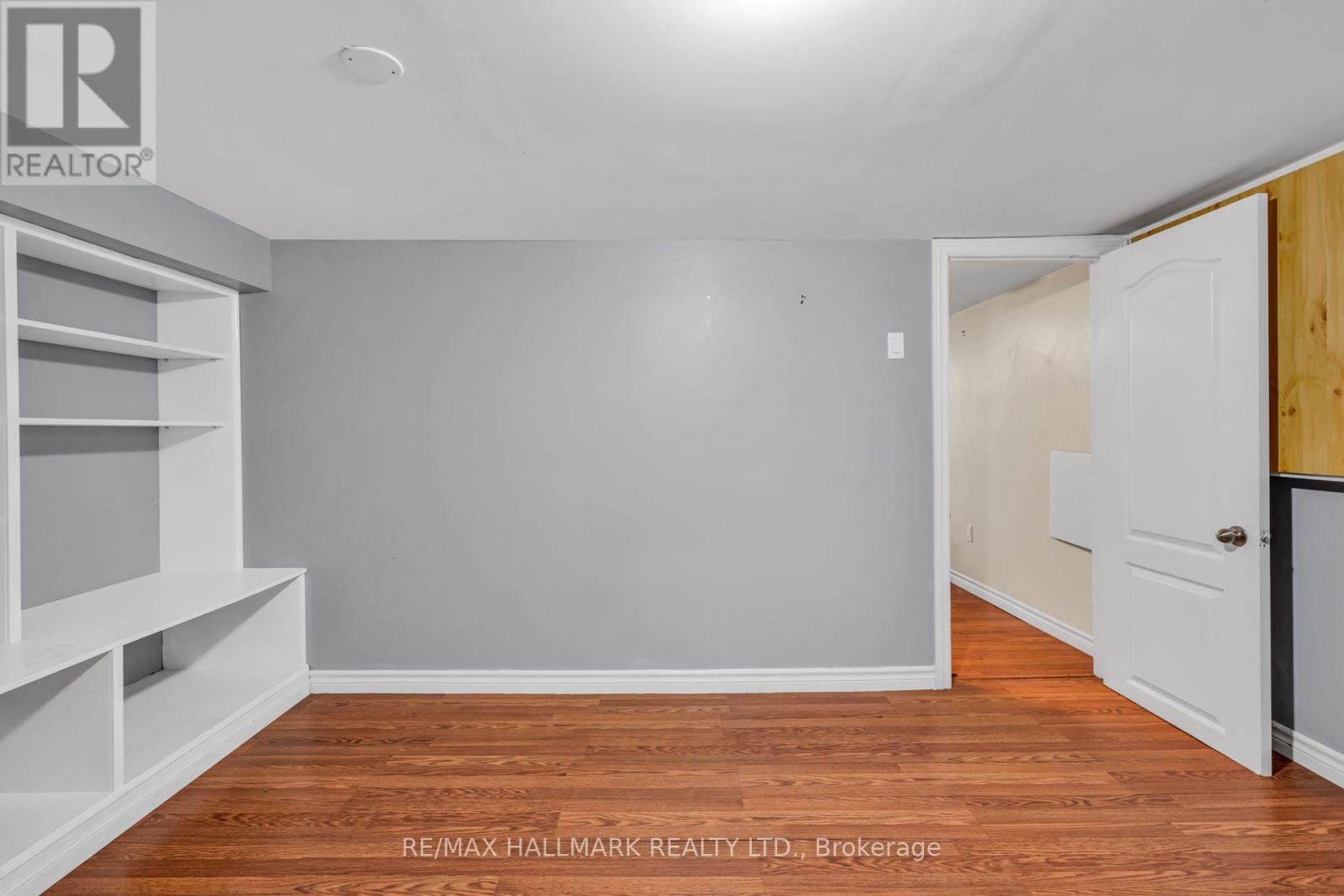 65 Kirknewton Road, Toronto, Ontario  M6E 3X9 - Photo 26 - W13840476