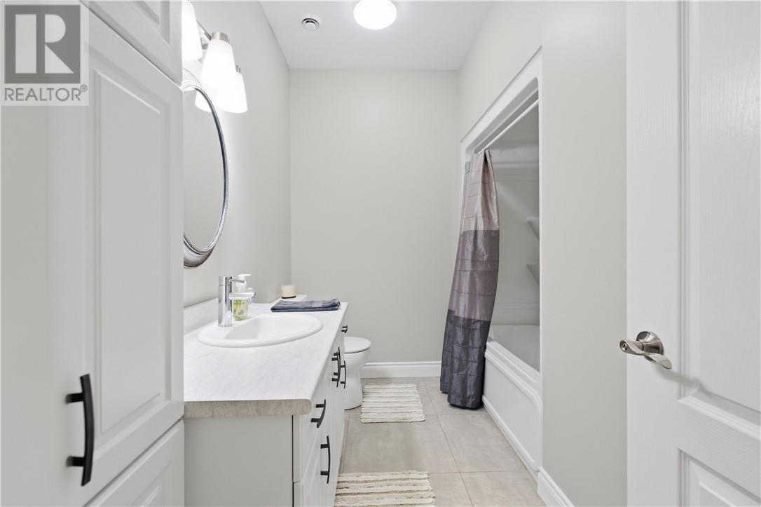 2512 Parkview Drive Unit# D11, Azilda, Ontario  P0M 1B0 - Photo 17 - 2130610
