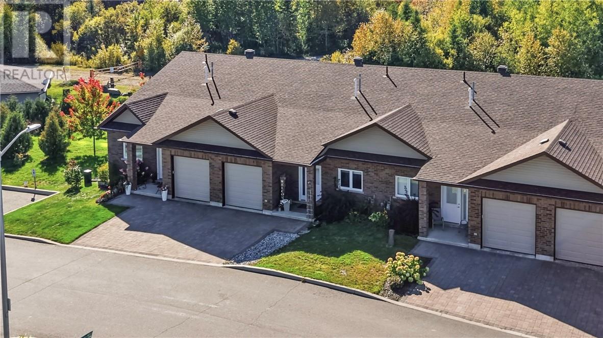 2512 Parkview Drive Unit# D11, Azilda, Ontario  P0M 1B0 - Photo 30 - 2130610