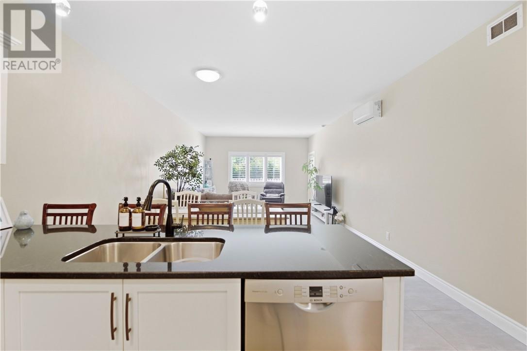 2512 Parkview Drive Unit# D11, Azilda, Ontario  P0M 1B0 - Photo 7 - 2130610