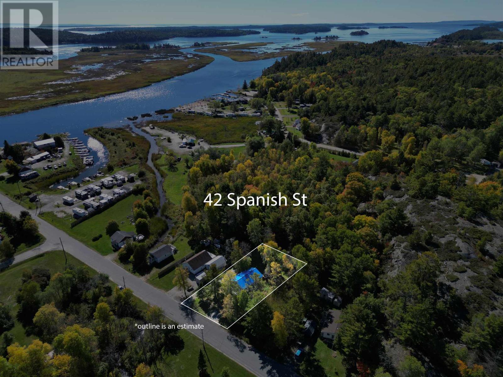 42 Spanish St, Spanish, Ontario  P0P 2A0 - Photo 2 - SM262700