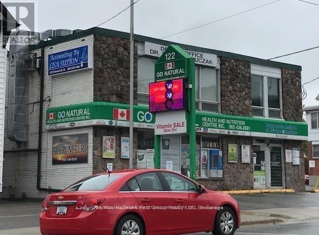 122 SIMCOE STREET, Oshawa, Ontario