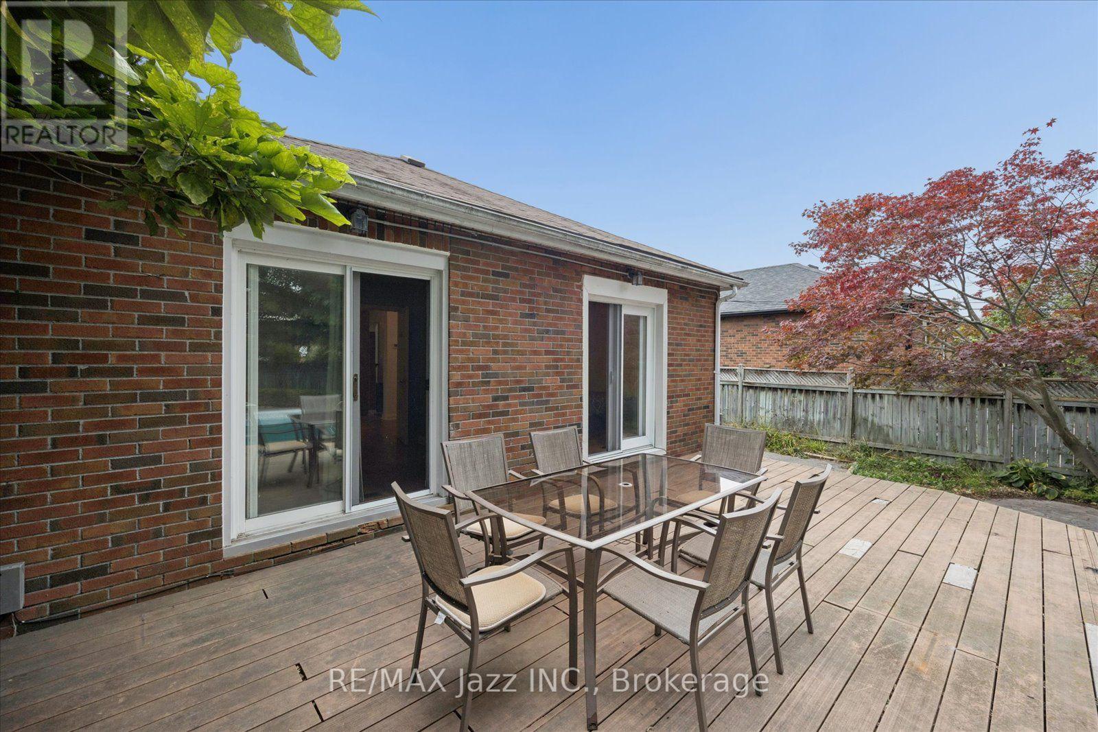 315 Cadillac Avenue S, Oshawa, Ontario  L1H 5Z9 - Photo 14 - E13840718