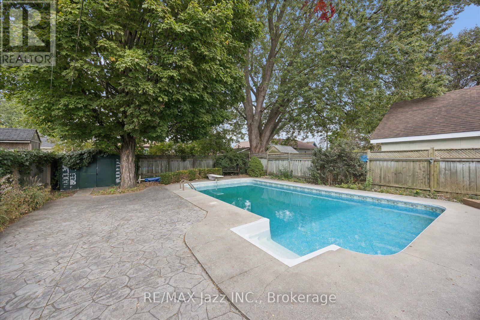 315 Cadillac Avenue S, Oshawa, Ontario  L1H 5Z9 - Photo 15 - E13840718