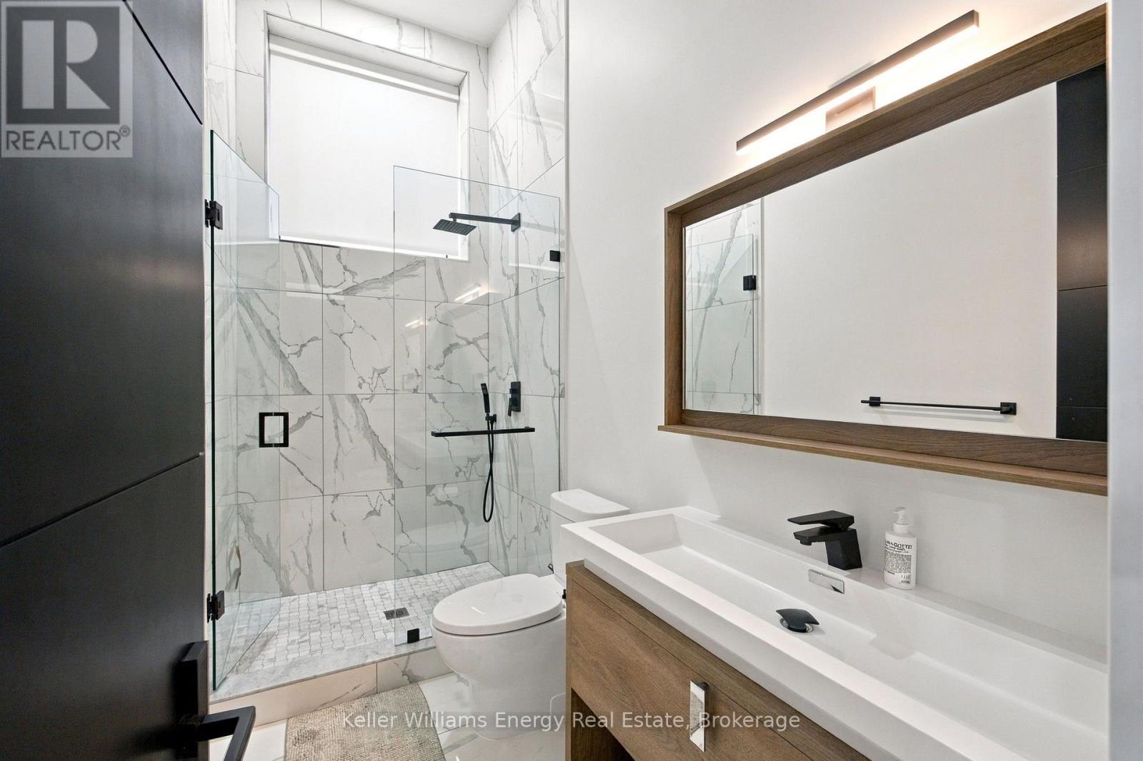 17 Walford Road, Toronto, Ontario  M8X 2P2 - Photo 34 - W13840786