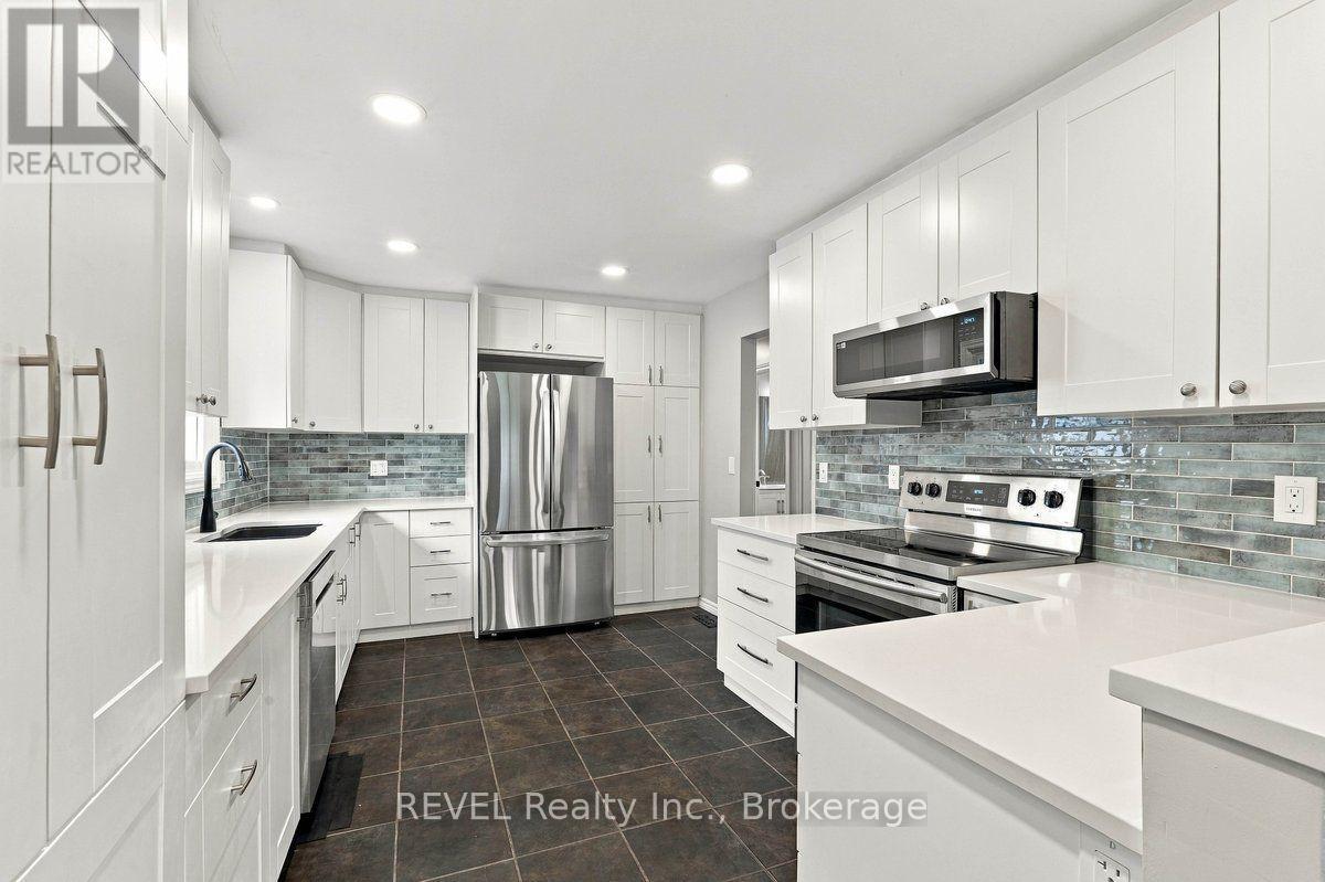 92 Maple Drive, Belleville, Ontario  K8P 2R2 - Photo 11 - X13840698