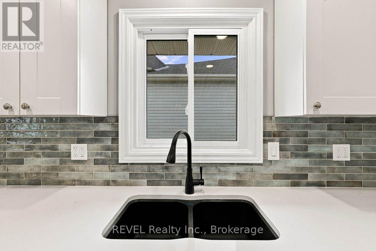 92 Maple Drive, Belleville, Ontario  K8P 2R2 - Photo 12 - X13840698