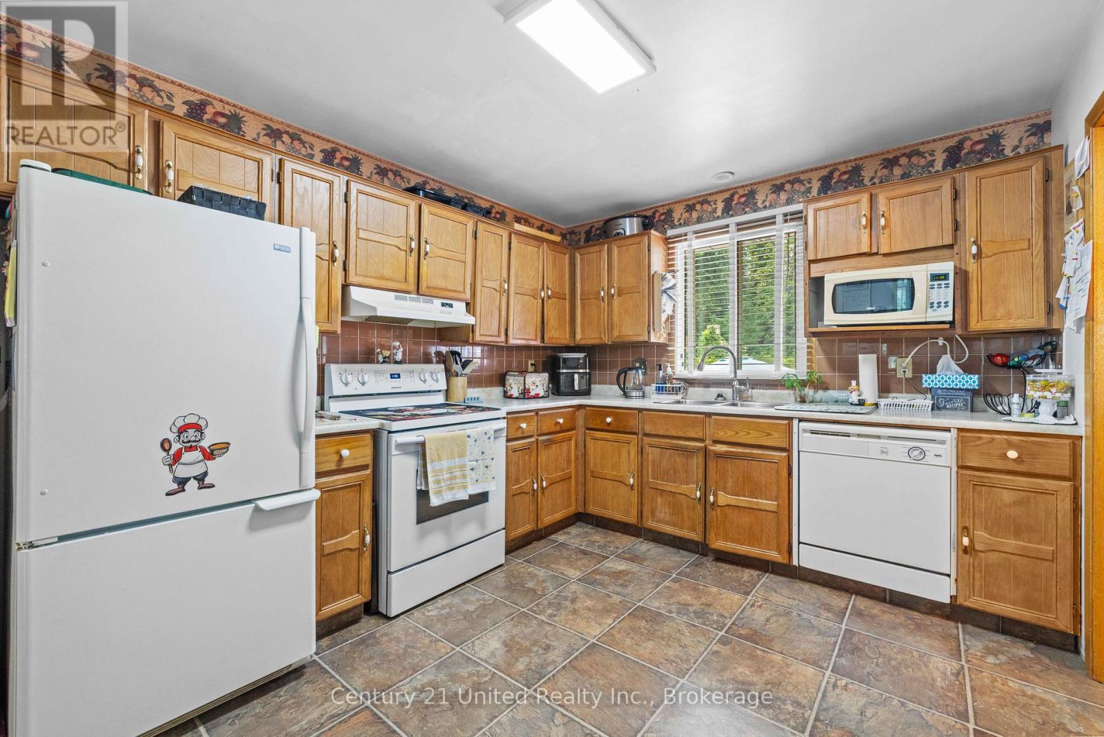 941 Golfview Road, Peterborough, Ontario  K9J 7W2 - Photo 7 - X13840730