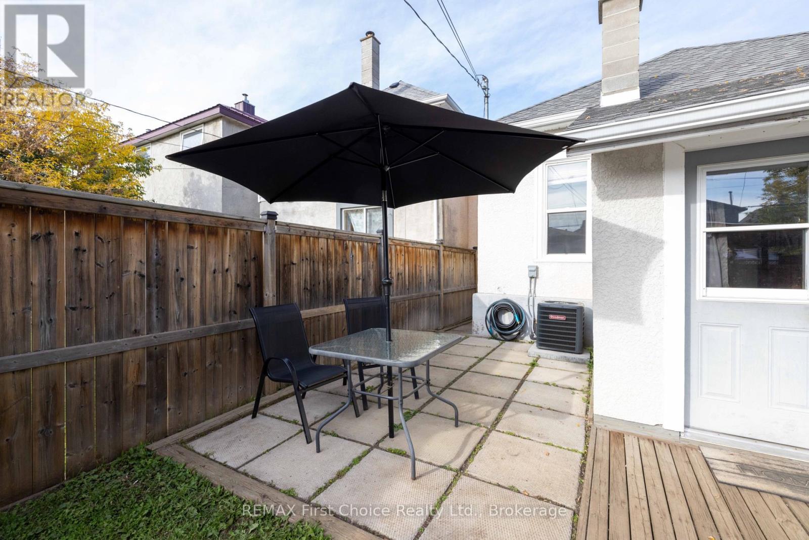 322 Ogden Street, Thunder Bay, Ontario  P7C 2N3 - Photo 21 - X13840710